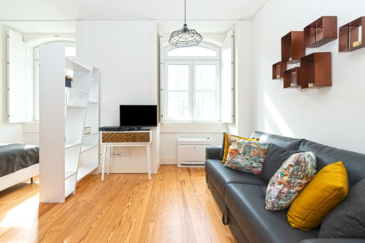 Modern Apartment In The Historical Center ลิสบอน ภายนอก รูปภาพ