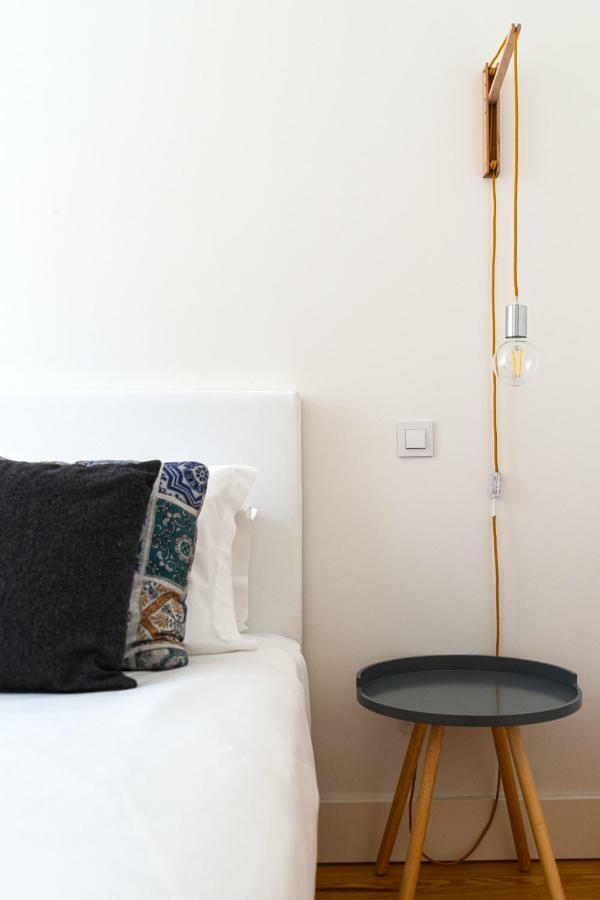Modern Apartment In The Historical Center ลิสบอน ภายนอก รูปภาพ