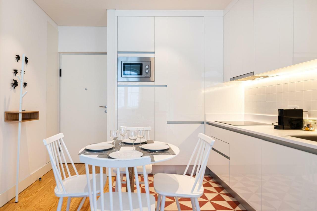 Modern Apartment In The Historical Center ลิสบอน ภายนอก รูปภาพ